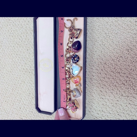 Juicy Couture Gold Charm Bracelet SUPER RARE - Picture 5 of 5